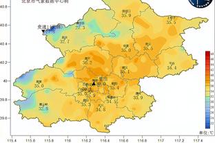 ?战斗力如何？泰森、“嘴炮”麦格雷戈、帕奎奥三人合影